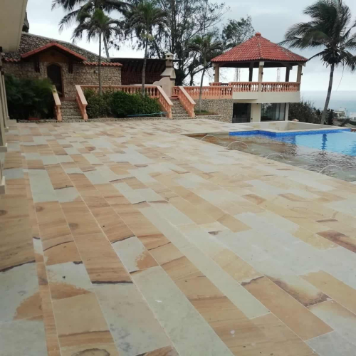 Piso Piscina Piedra Muñeca Crema