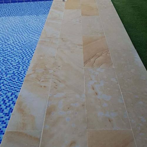 Borde de Piscina Piedra Muñeca
