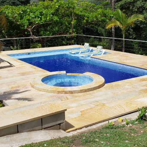 Piso Piscina Piedra Muñeca Crema